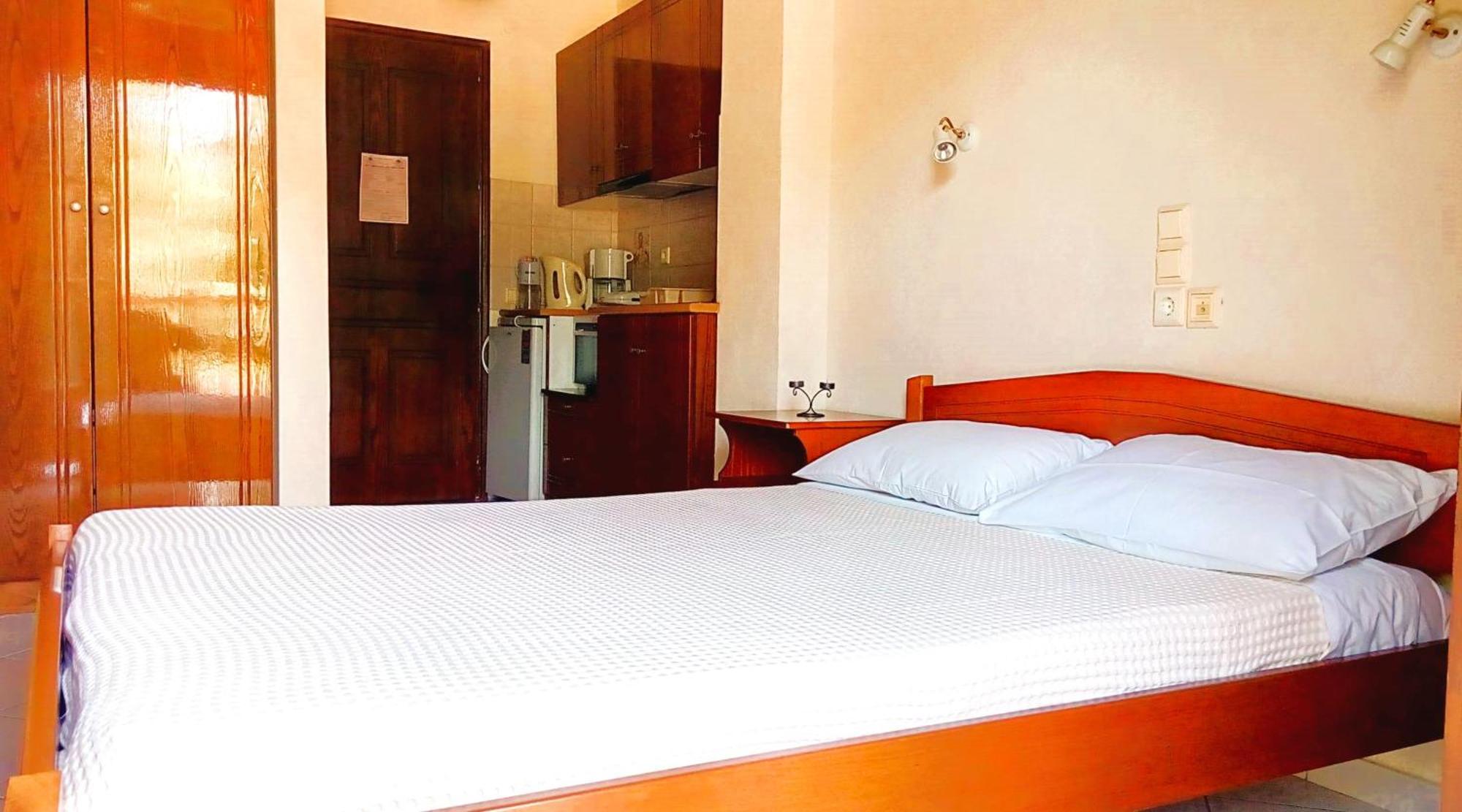 Elias Studio & Apartment Agios Ioannis  ภายนอก รูปภาพ