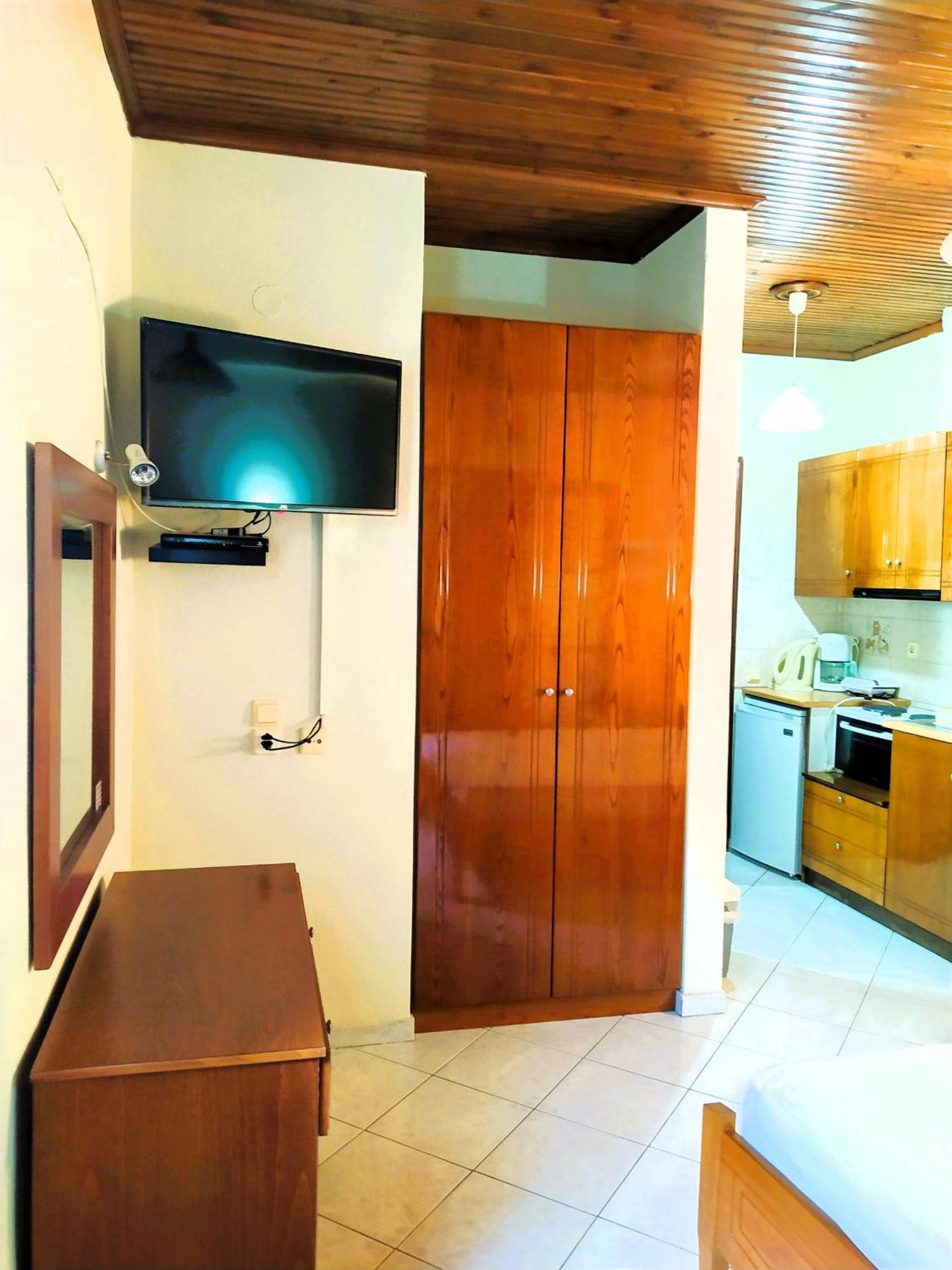 Elias Studio & Apartment Agios Ioannis  ภายนอก รูปภาพ